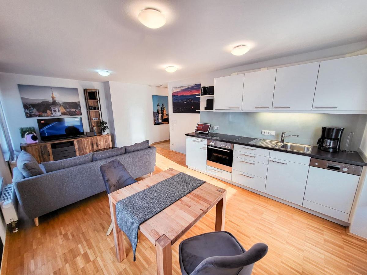 Zentrale Ferienwohnung In Aalen City Mit 4-Sternen Extérieur photo